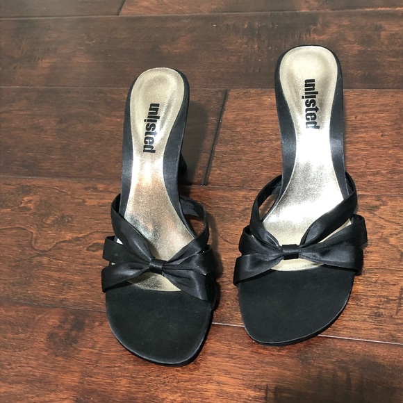 Unlisted Sexy Slip On Kitten Heel - Picture 4 of 6